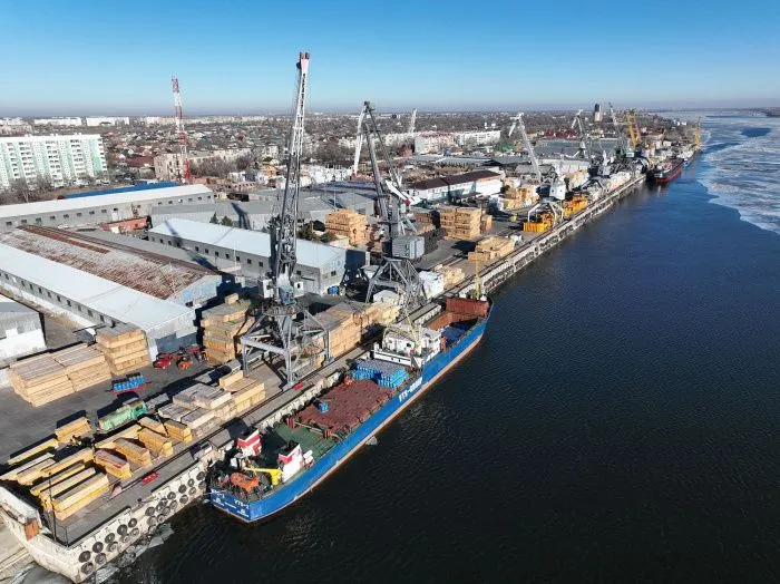«Астраханский порт» стал учредителем новой судоходной компании