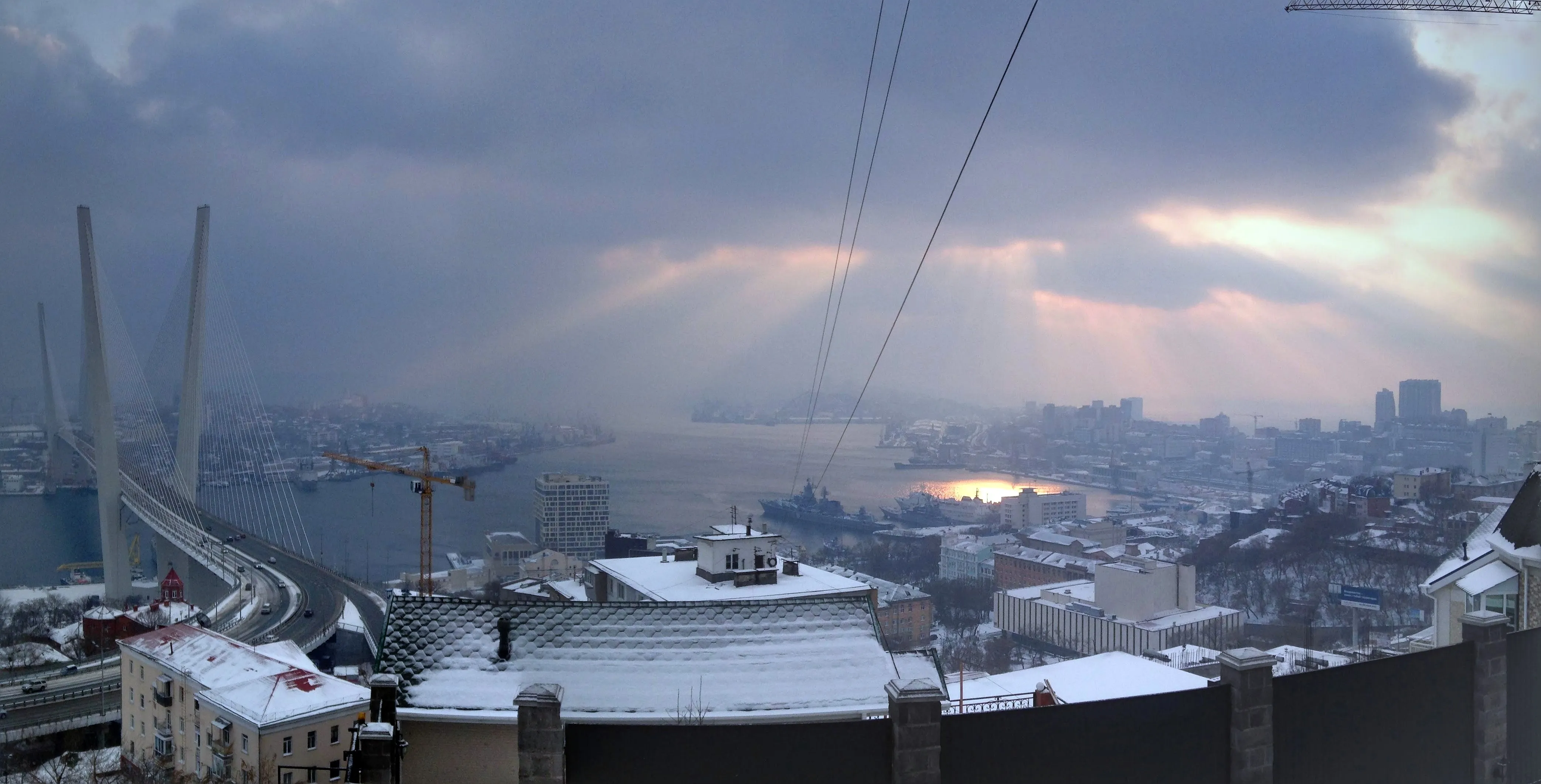 ВЭБ.РФ и Mail.ru Group помогут дальневосточному бизнесу, в столичных бизнес-центрах закрывают магазины и рестораны