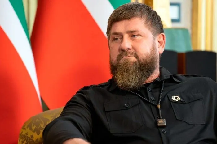 На изготовление орденов имени Кадырова власти Чечни направят 13,5 млн рублей