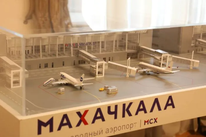 Дагестан получит 2,2 млрд рублей на реконструкцию аэропорта в Махачкале