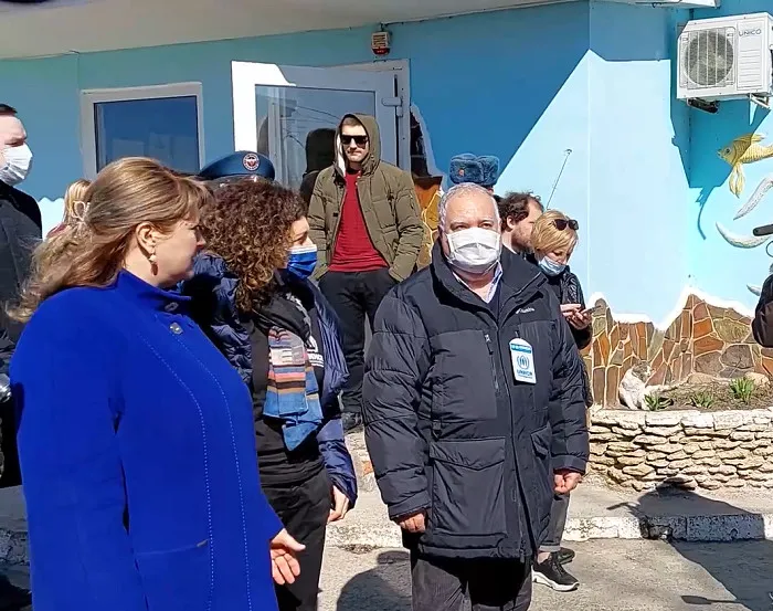 Представитель ООН посетил пункт временного размещения беженцев в Таганроге