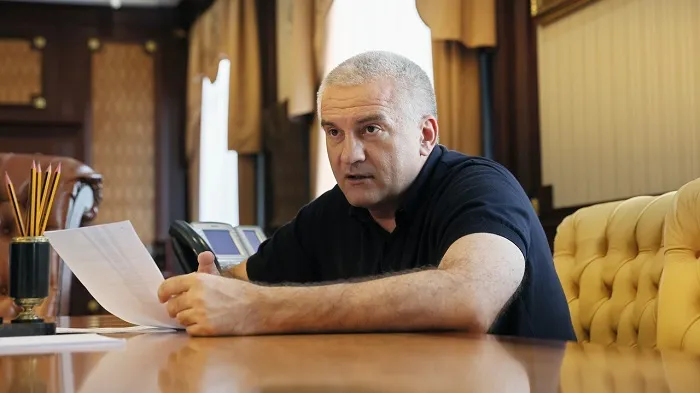 Сергей Аксенов поручил национализировать принадлежащие Киеву компании в Крыму