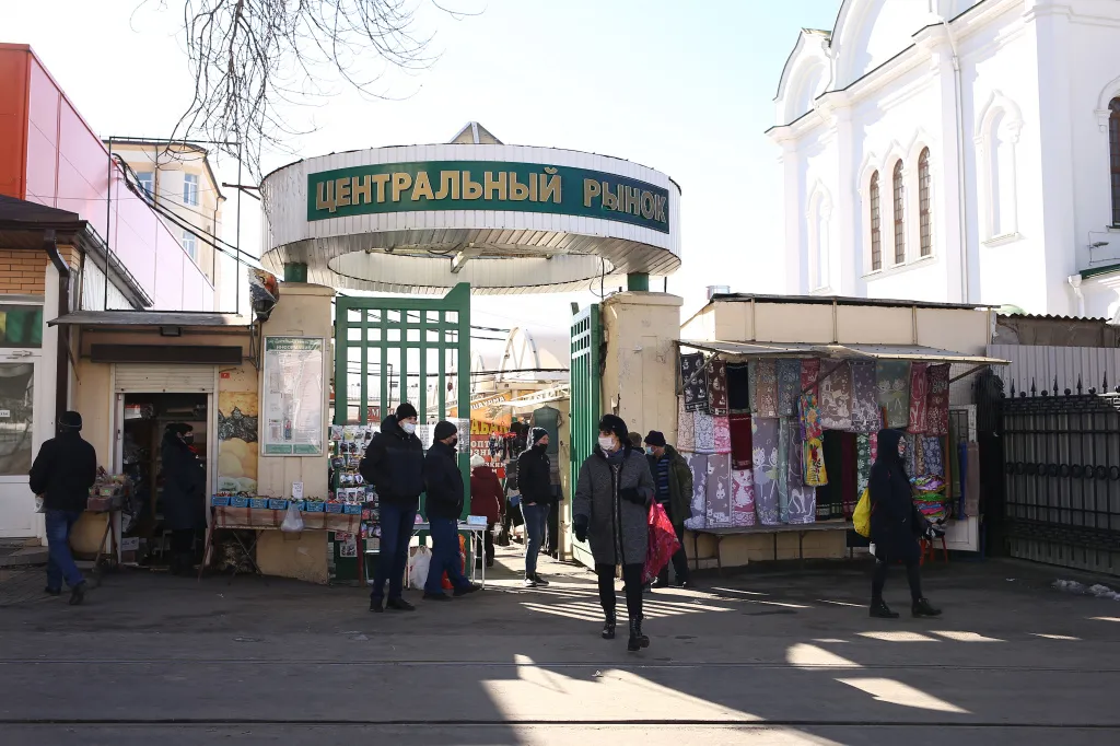 Центральный рынок Ростова не подтвердил легитимность объектов торговли у собора