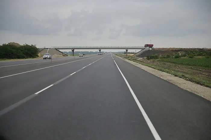 В Краснодарском крае в 2022 году на ремонт дорог направят более 8,5 млрд рублей