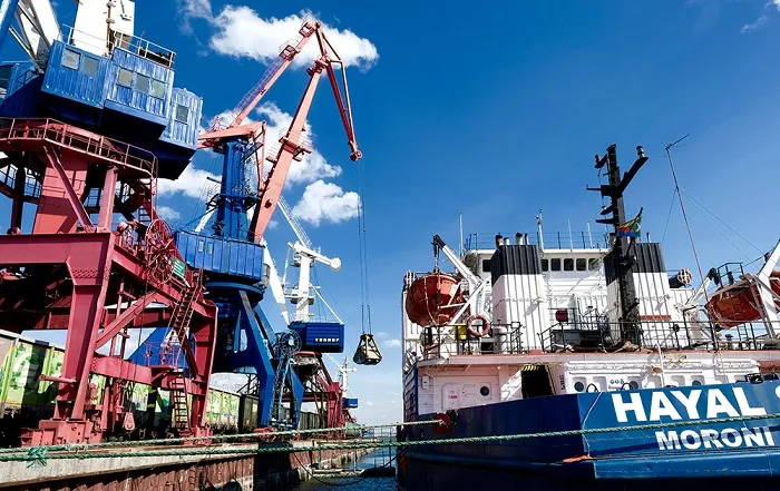 В Ростове продают грузовой порт с пунктом пропуска через границу РФ за 570 млн рублей