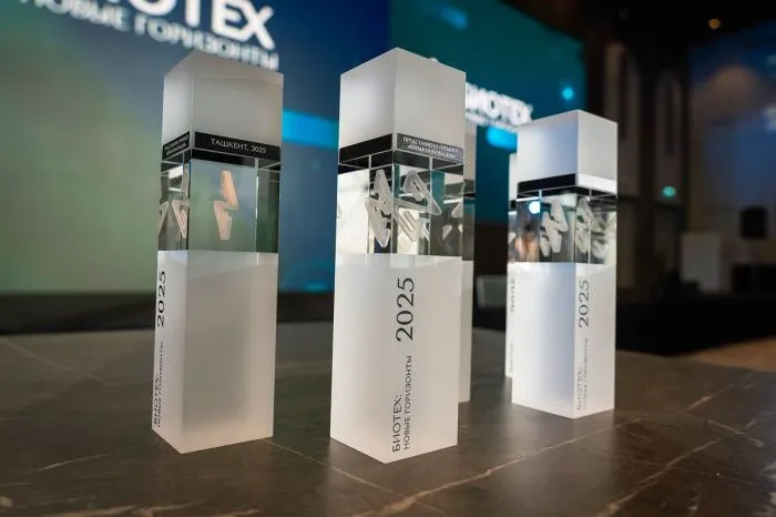 Как биотехнологии переходят от теории к практике: объявлены лауреаты премии «БИОТЕХ: новые горизонты»